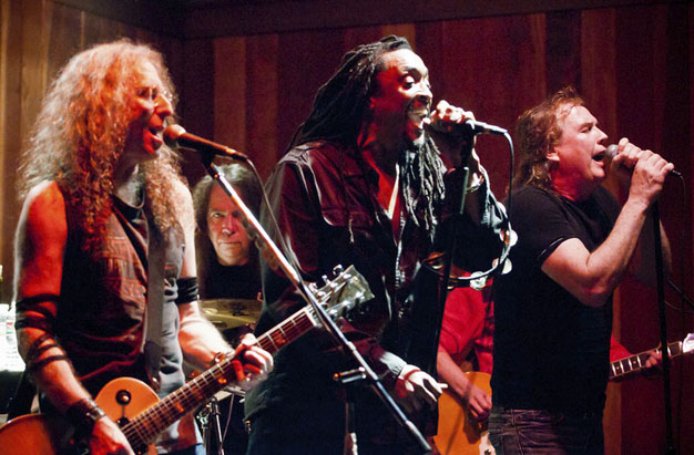 Waddy Wachtel, Rick Rosas, Bernard Fowler, Jamie Savko (photo by Robert Bruns)