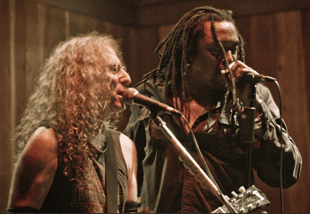 Waddy Wachtel, Bernard Fowler (photo by Robert Bruns)