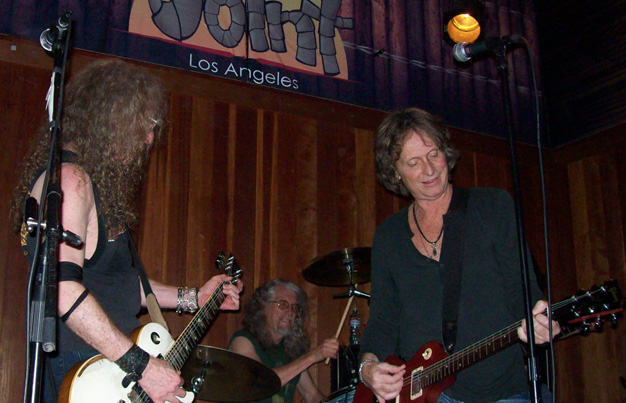 Waddy Wachtel, Phil Jones, Brett Tuggle