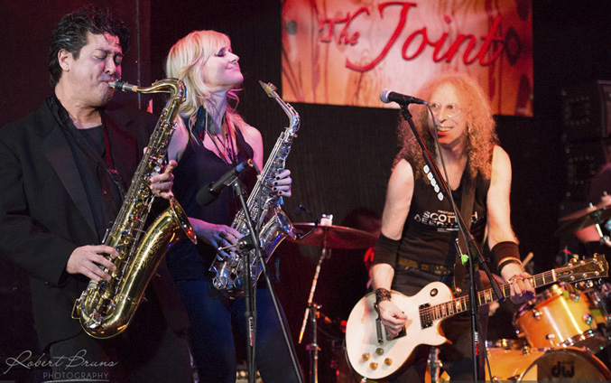 Ron Dziubla, Mindi Abair, Waddy Wachtel