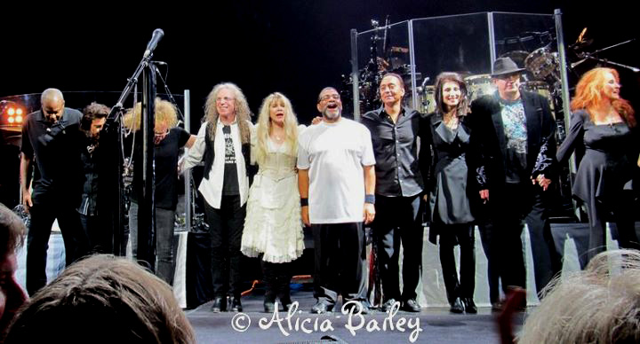 Darrell Smith, Al Ortiz, Jimmy Paxson, Waddy Wachtel, Stevie Nicks, Lenny Castro, Carlos Rios, Sharon Celani, Ricky Peterson, Lori Nicks In Your Dreams Tour 8/23/11 (Photo by Alicia Bailey)