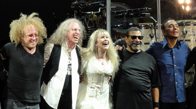 Jimmy Paxson, Waddy Wachtel, Stevie Nicks, Lenny Castro, Carlos Rios 9/1/11 (photo by Kara Gordon)