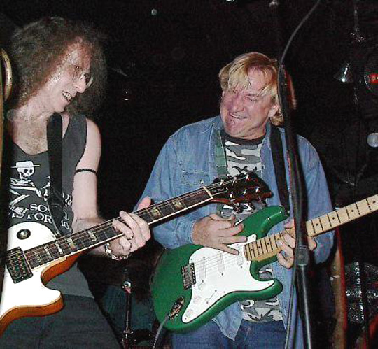 Waddy Wachtel, Joe Walsh November 2001 at The Joint, Los Angeles