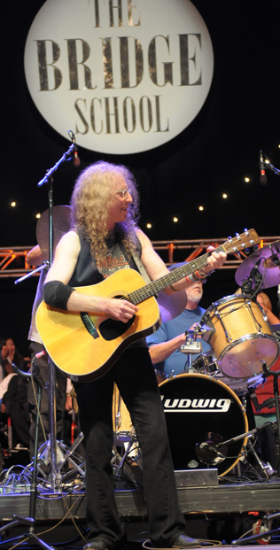 Waddy Wachtel Bridge School Benefit Concert 10/25/09 (Photo by Chris Hudson)