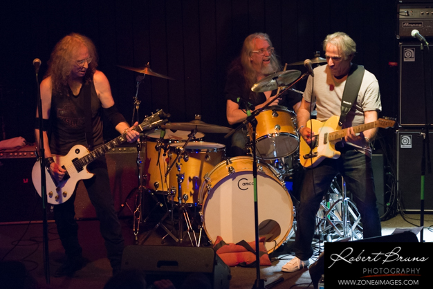 Waddy Wachtel, Phil Jones, Danny Kortchmar