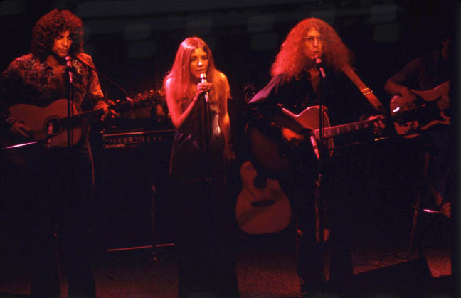 Lindsey Buckingham, Stevie Nicks, Waddy Wachtel, Jorge Calderon 1972 at The Troubadour Buckingham Nicks (Photo by Willie Gibson)