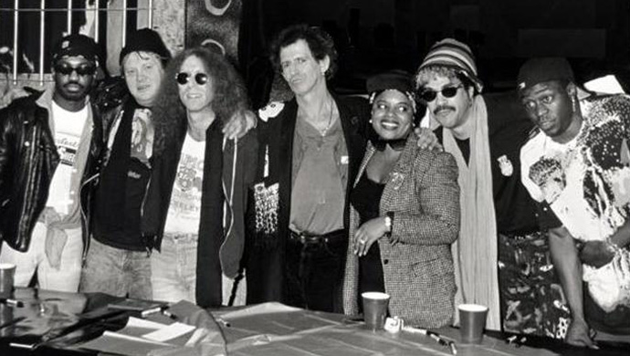 Steve Jordan, Bobby Keys, Waddy Wachtel, Keith Richards, Sarah Dash, Babi (Bobby) Floyd, Jerome Smith