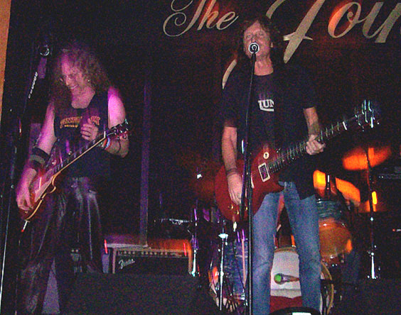 Waddy Wachtel, Brett Tuggle