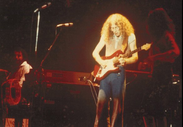 Don Grolnick, Waddy Wachtel, Linda Ronstadt (Photo by David Spiegelman)