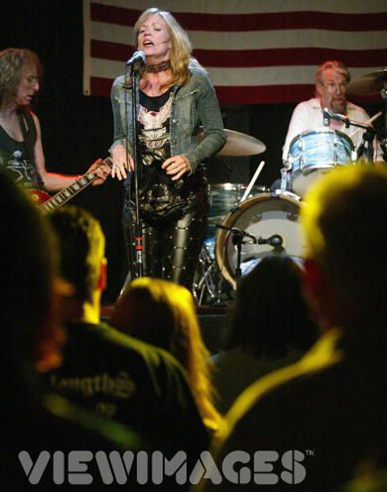 Waddy Wachtel, Stacy Michelle, Phil Jones at the Whisky-a-go-go 2003