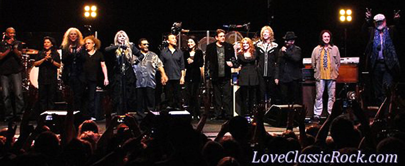 Darrell, Al, Waddy, Jimmy, Stevie, Lenny, Carlos, Lori, Ricky, Sharon, Peter, Dave, Mike, Mick - Wiltern Theater 5/26/11 (Photo by Cindi Carter)