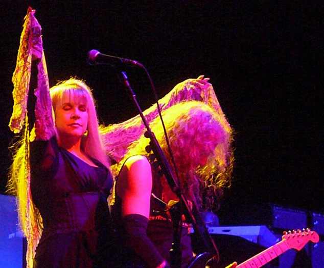 Stevie Nicks, Waddy Wachtel 7/15/12 (photo by Ken Hartsfield)