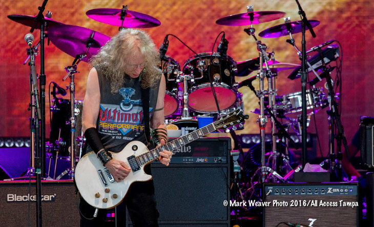 Waddy Wachtel Tampa 5/28/16 (Photo by Mark Weaver)