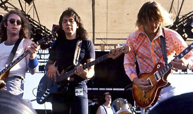 Waddy Wachtel, Rick Rosas, Joe Walsh 1985 Australia (Photo by Ian Greene)